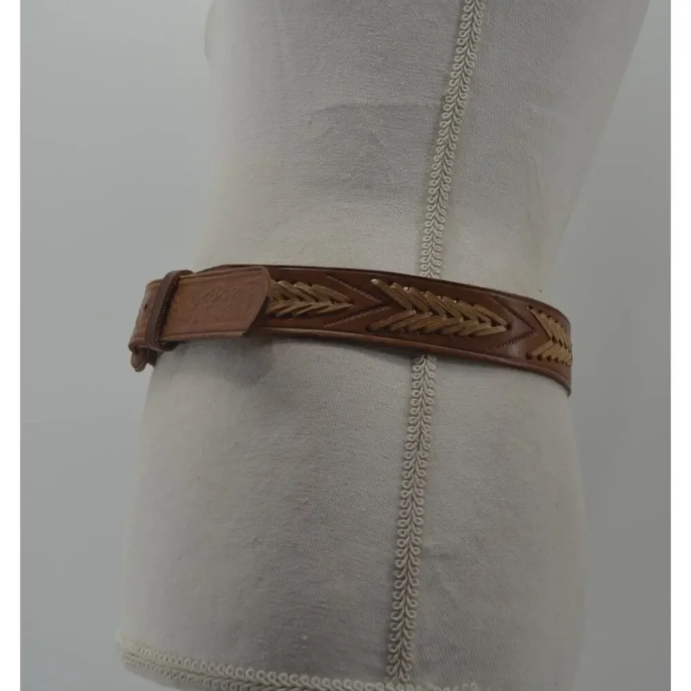 Western Brown Leather Belt Tooled Cowgirl Sz Small Festival